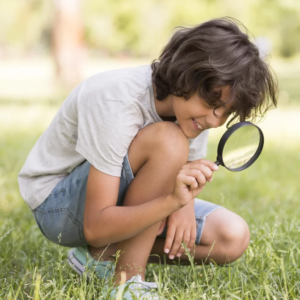 Top 15 Fun & Creative Family Activities – Indoor & Outdoor Play Ideas 6 Educational nature scavenger hunt for kids